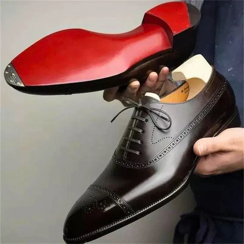 Édouard | Zapatos Richelieu de punta recta con un estilo clásico y atemporal