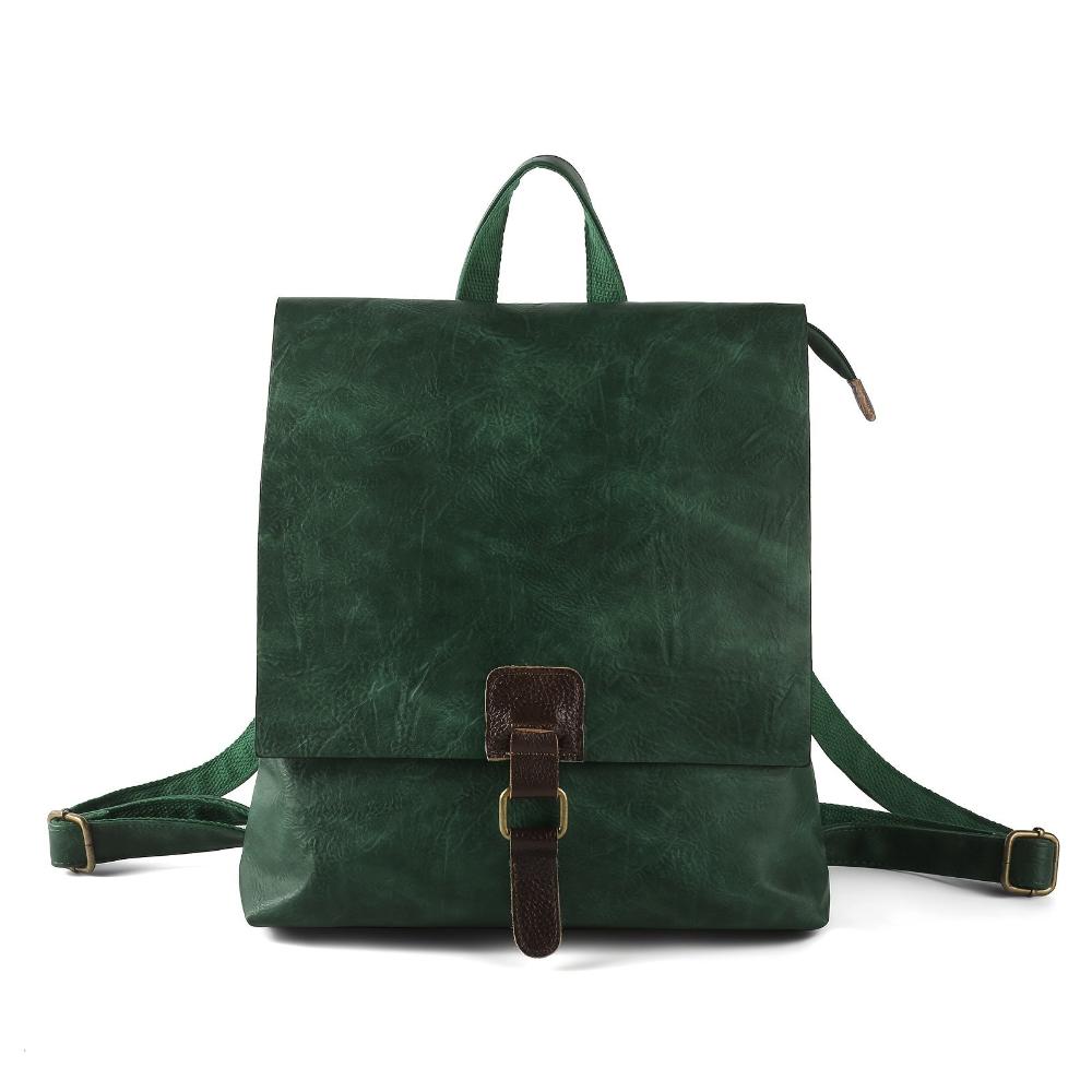 "Ermelinde – Mochila Retro Multifuncional" can be rewritten as "Ermelinde – Mochila Vintage Versátil".