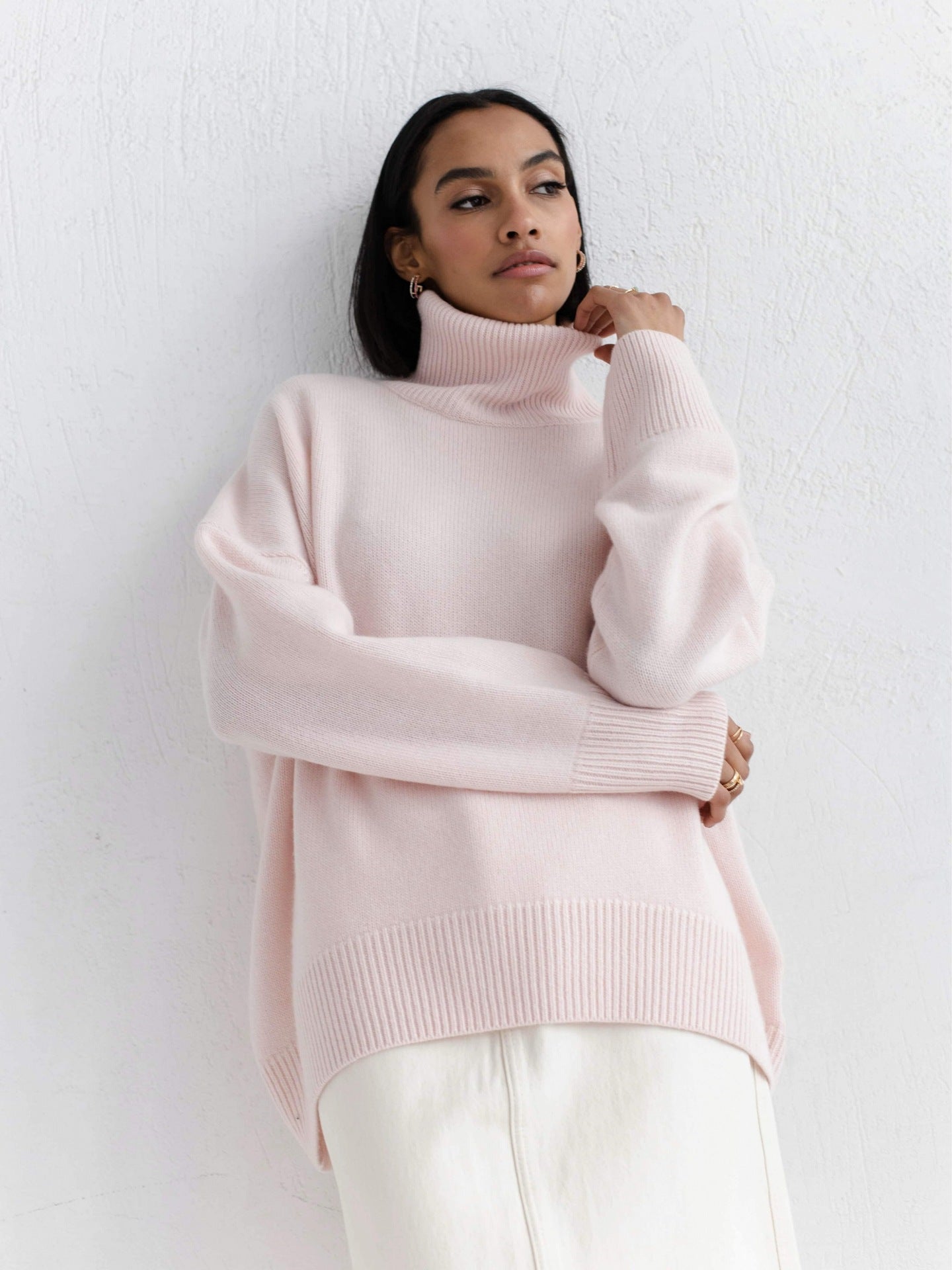 Cema – Jersey oversize con cuello alto