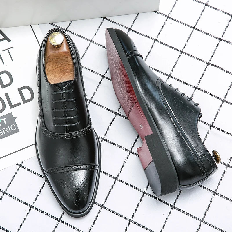 Édouard | Zapatos Richelieu de punta recta con un estilo clásico y atemporal