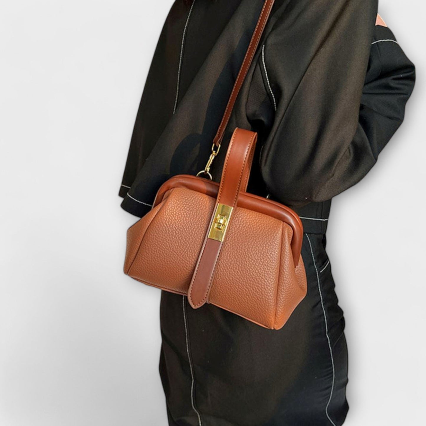 Maelis - Vintage Tote Bag