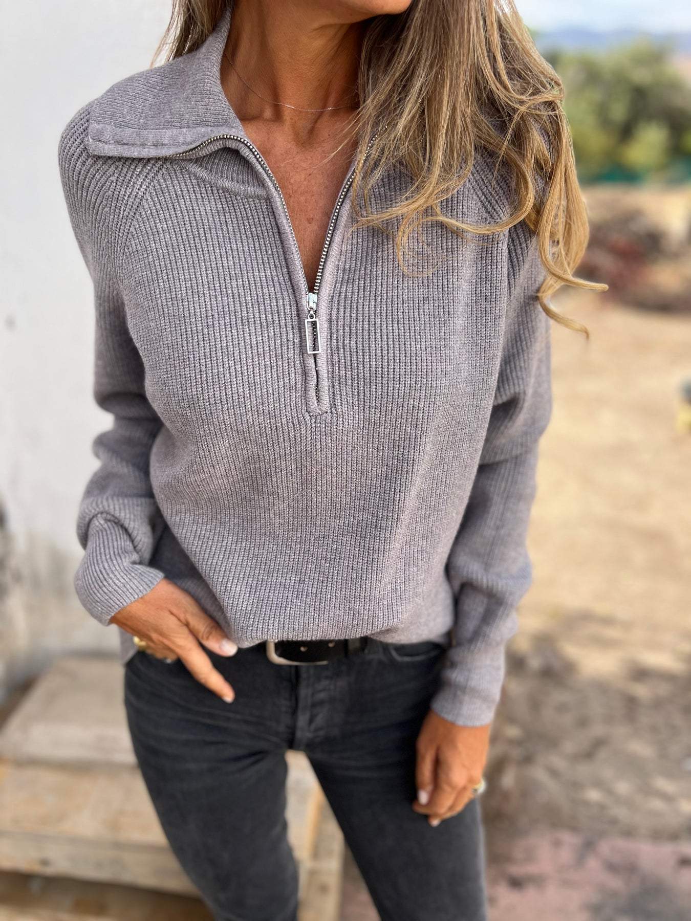 Sandra – Jersey de punto con cuello en V